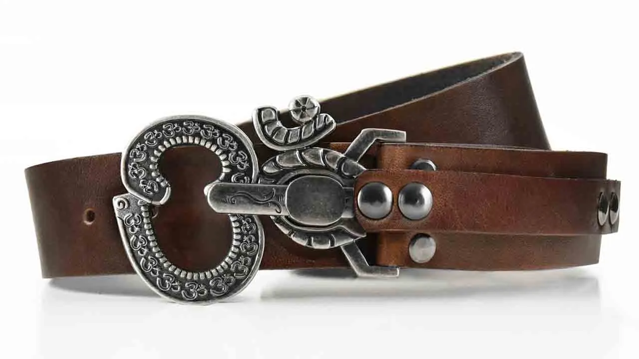 Aged Ohm 2.0 Buckle on Leather Belt