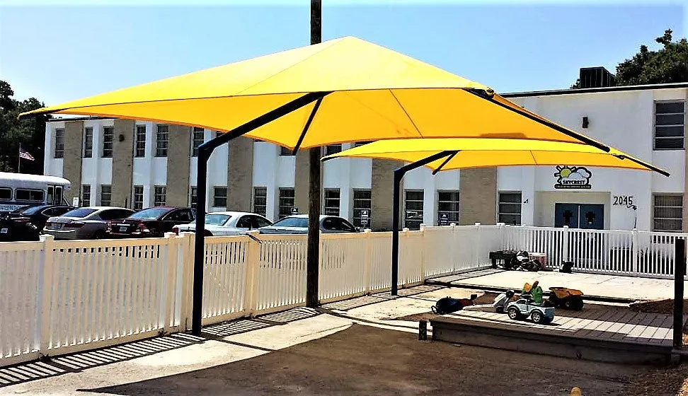 Canti Levered Umbrella